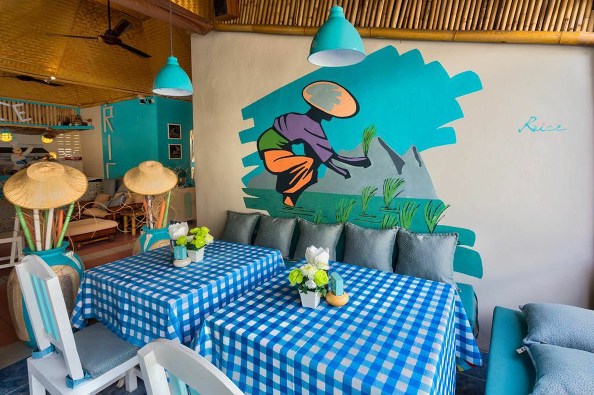 Rice Rooms And Restaurant Kata Beach  Exteriör bild